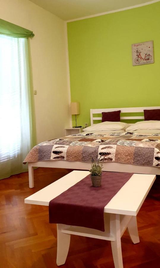 Istranova Apartman *