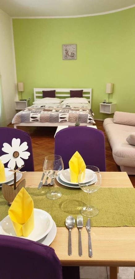 Istranova Apartment *