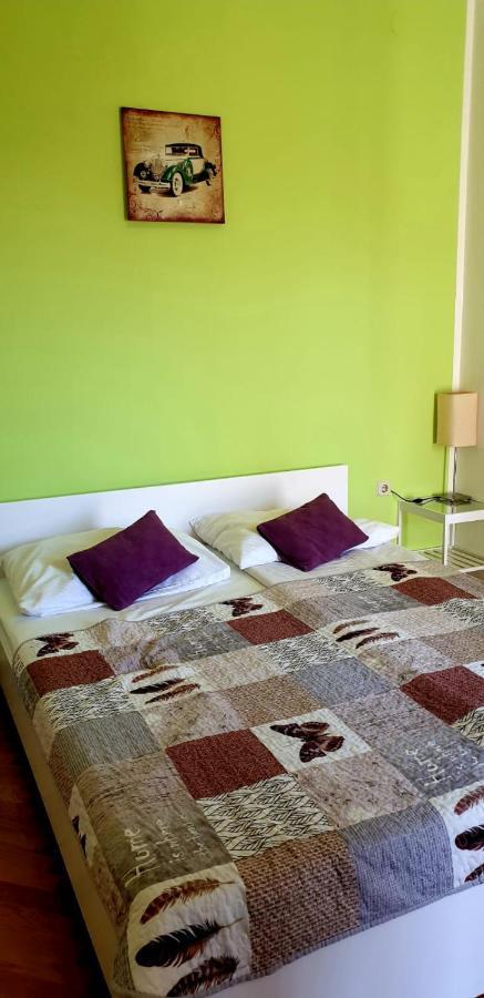 Istranova Apartment *